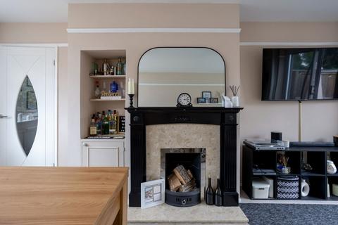 3 bedroom semi-detached house for sale, Dijon Avenue, York YO24
