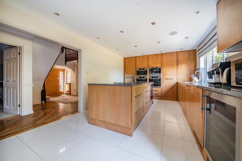 5 bedroom detached house for sale, Piermont Place, Bromley