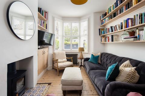 undefined, Farmer Road, London, E10