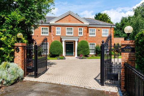 5 bedroom detached house for sale, Manor Wood Gate, Henley On Thames RG9
