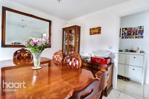 4 bedroom detached house for sale, Bailey Crescent, Newport