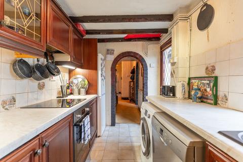 3 bedroom terraced house for sale, Somerton Road, Newport, NP19