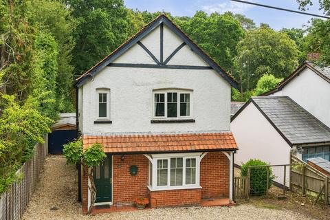 undefined, Woodlands Road, Ashurst, Southampton, Hampshire, SO40