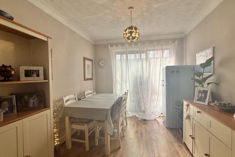3 bedroom detached house for sale, Little Hayes, Kingsteignton, Newton Abbot
