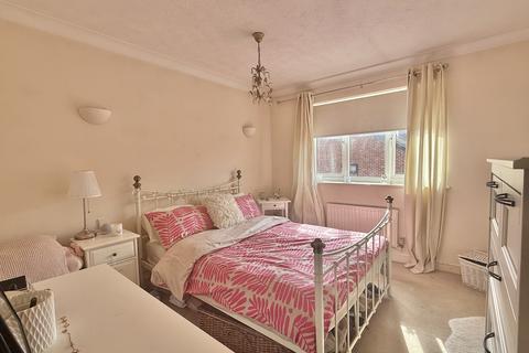 3 bedroom detached house for sale, Little Hayes, Kingsteignton, Newton Abbot