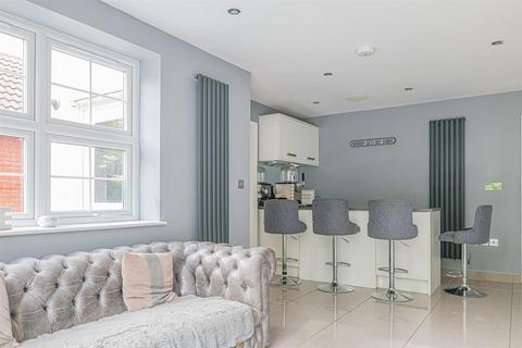 5 bedroom detached house for sale, Wood Lane, Hockley SS5