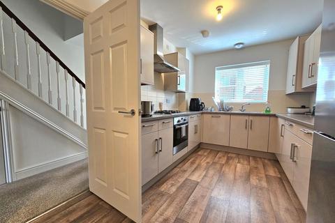 30 Millstone Way, Gloucester, GL1 5QW