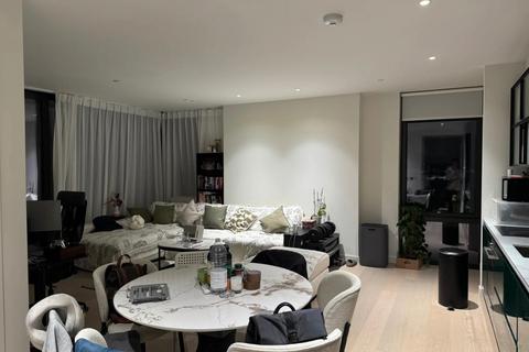 2 bedroom flat to rent, Wardian 4