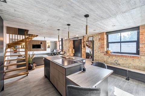 2 bedroom barn conversion for sale, Mill Street, Somerset BA9
