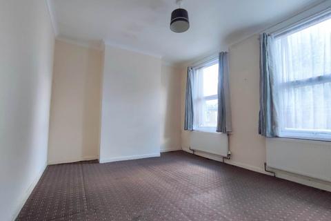 2 bedroom terraced house for sale, Hubert Rd, East Ham, E6