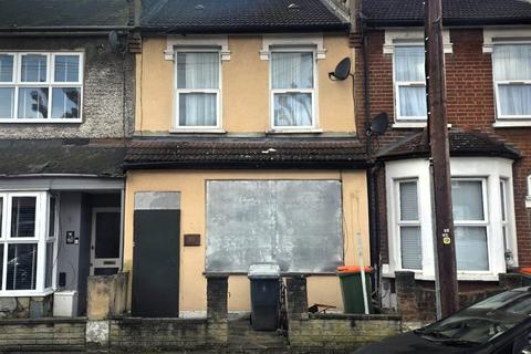 Hubert Rd, East Ham, E6