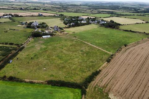 Farm land for sale, 7.57 Acres Pasture and Mobile Stables at Carnhedryn, Solva, Haverfordwest