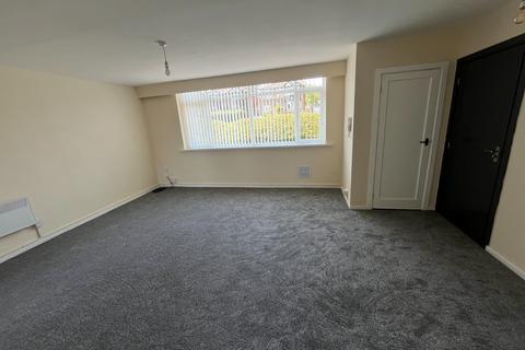 3 bedroom apartment to rent, Middleton Road, Manchester, M8