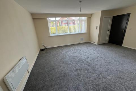 3 bedroom apartment to rent, Middleton Road, Manchester, M8