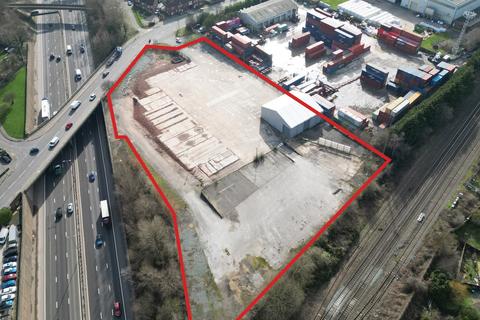 Land to rent, Cakemore Rd Rowley Regis B65 0QX