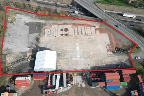 Land to rent, Cakemore Rd Rowley Regis B65 0QX