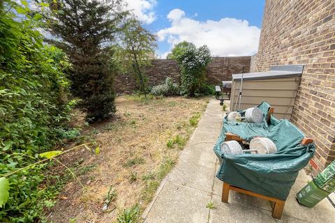 39 Althorne Way, Dagenham, RM10 7FT