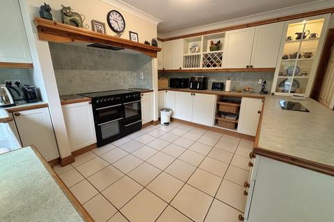 3 bedroom detached house for sale, St Clears, Carmarthen SA33