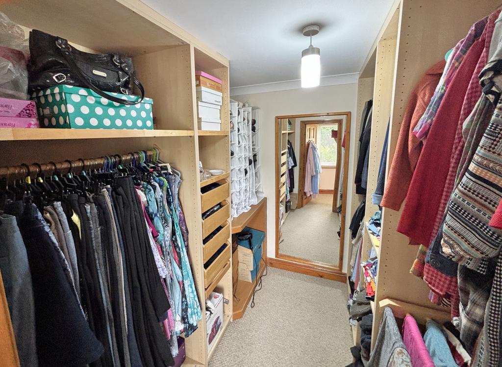 Walk in Wardrobe