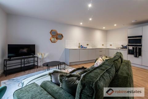 2 bedroom apartment to rent, Nottingham, NG7 1NF