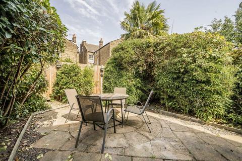 130 Gordon Road, London, W13 8PJ