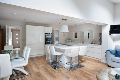 3 bedroom detached house for sale, Branden Drive, Knutsford, WA16