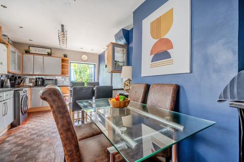 3 bedroom terraced house for sale, Davenport Road, London, SE6