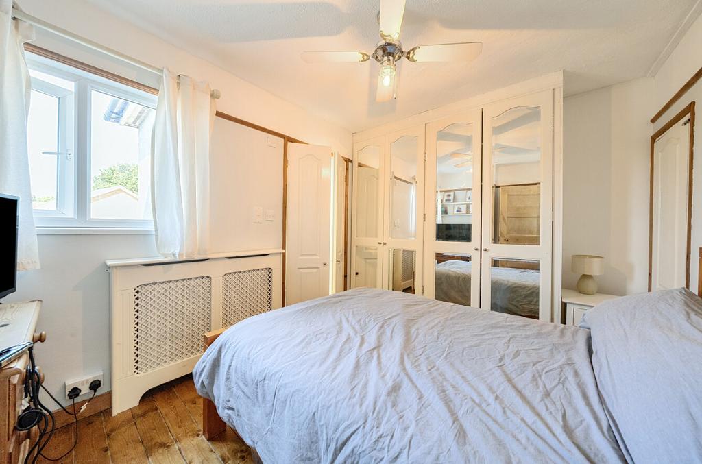 1335666-4-6899ee6...