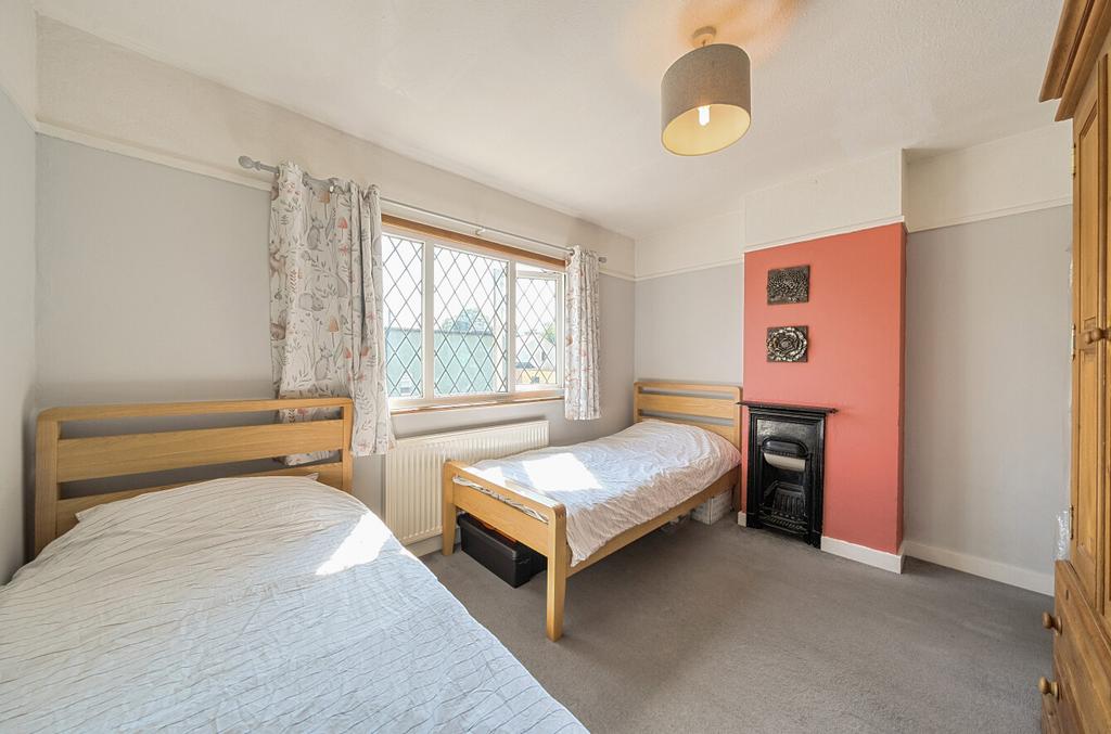 1335666-2-6899ee5...