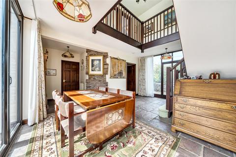 undefined, Llangeview, Usk, Monmouthshire, NP15