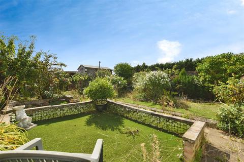 2 bedroom semi-detached bungalow for sale, Watkinson Close, Preston HU12