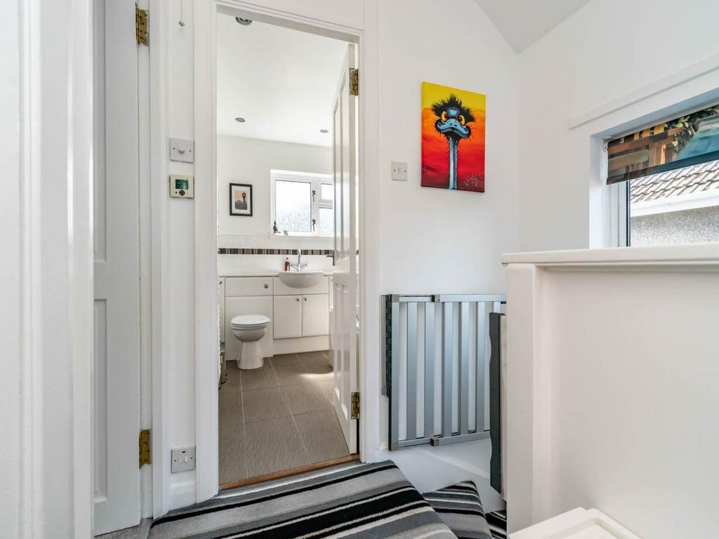 63881 42-Thomson Cres