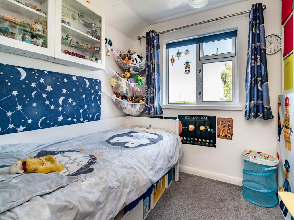 63881 42-Thomson Cres