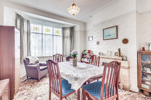 undefined, Marguerite Drive, Leigh-on-sea, SS9
