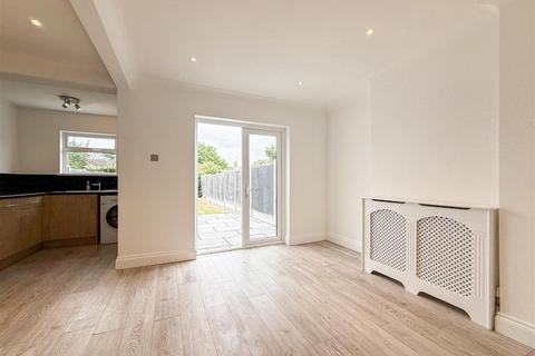 79 Chapel Road, Burnham-on-crouch, CM0 8JD