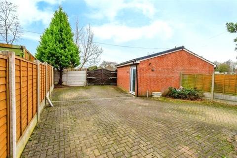 undefined, Cannock Road, Wolverhampton WV10