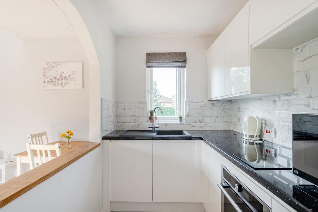 1340720-15-689ef4...