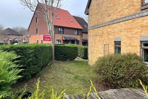 undefined, Lawrence Close, Guildford, GU4