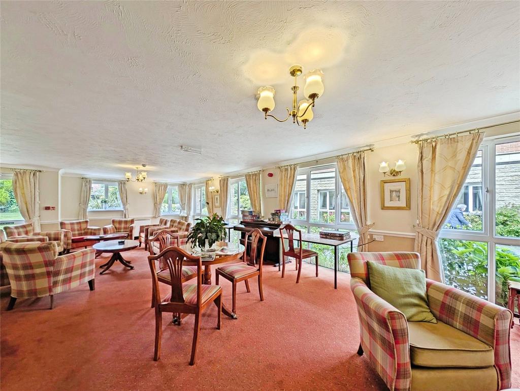 Communal Lounge