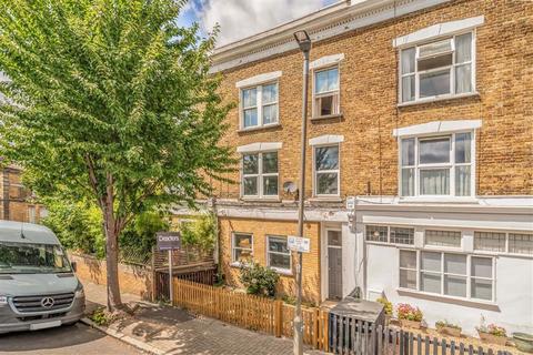 Oldridge Road, London SW12