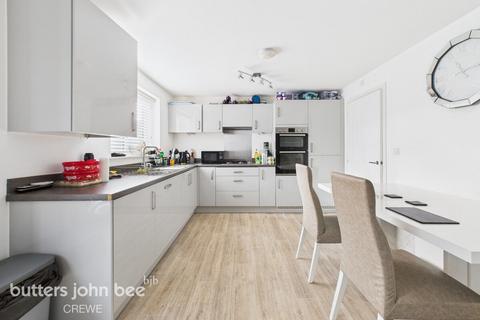 4 bedroom detached house for sale, Broad Street, CREWE
