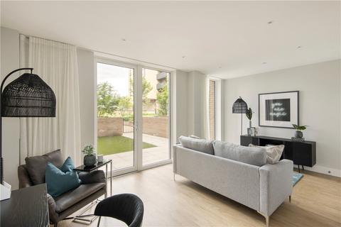 3 bedroom maisonette to rent, Greyhound Parade, Wimbledon Grounds, London, SW17