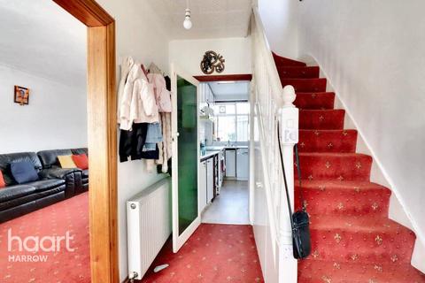 3 bedroom semi-detached house for sale, Taunton Way, Stanmore