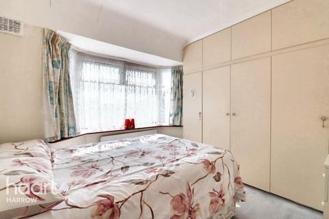 Taunton Way, Stanmore