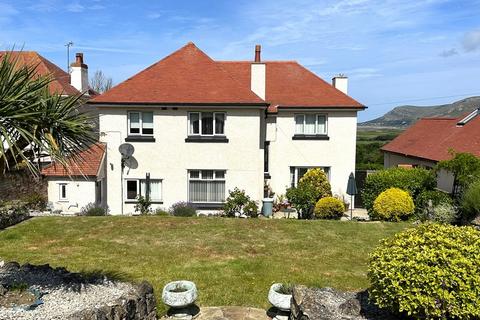 4 bedroom detached house for sale, Maesdu Avenue, Llandudno LL30