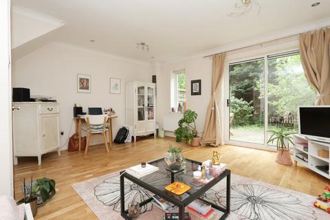 undefined, Ashdown Field, Bolts Hill, Chartham, Canterbury, Kent, CT4