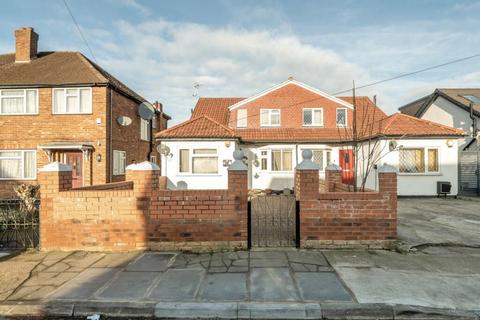 5 bedroom semi-detached house for sale, Maple Road, Hayes, UB4 9LR