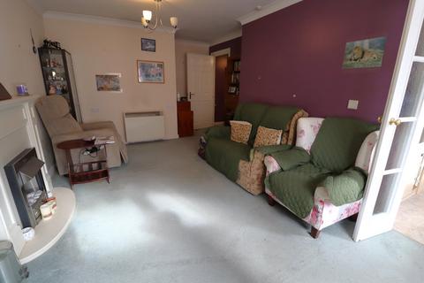 undefined, Roche Close, Rochford, SS4