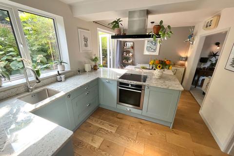 undefined, Lansdowne Road, Halesowen B63