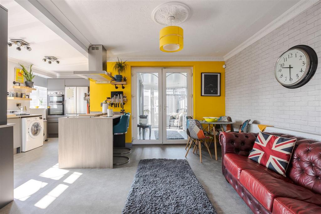 Kitchen diner